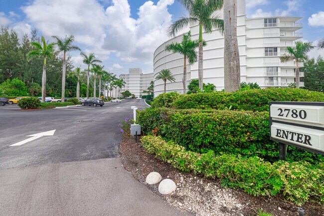 Building Photo - 2780 S Ocean Blvd