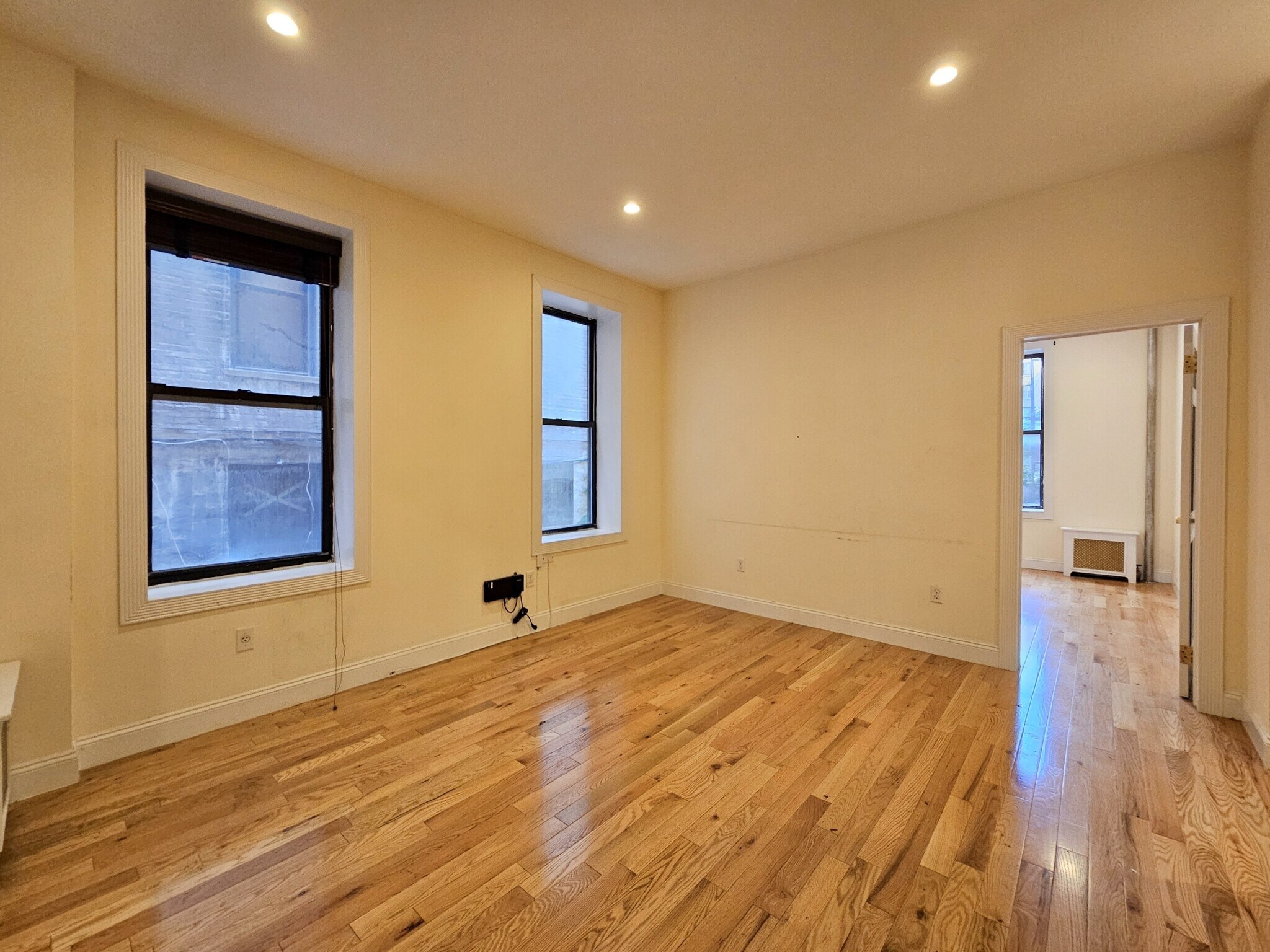 Building Photo - 270 Fort Washington Ave