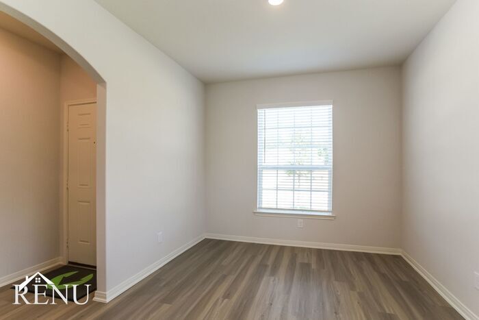 Building Photo - 10495 Red Cardinal Dr