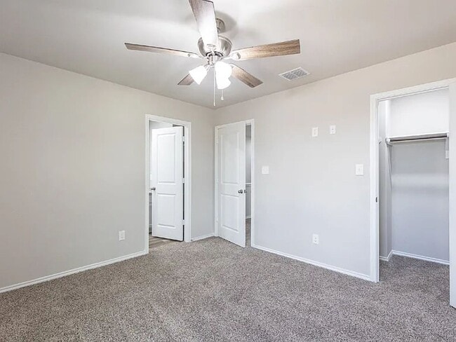 Building Photo - **Discover Elevated Living at Hunters Ranch!**