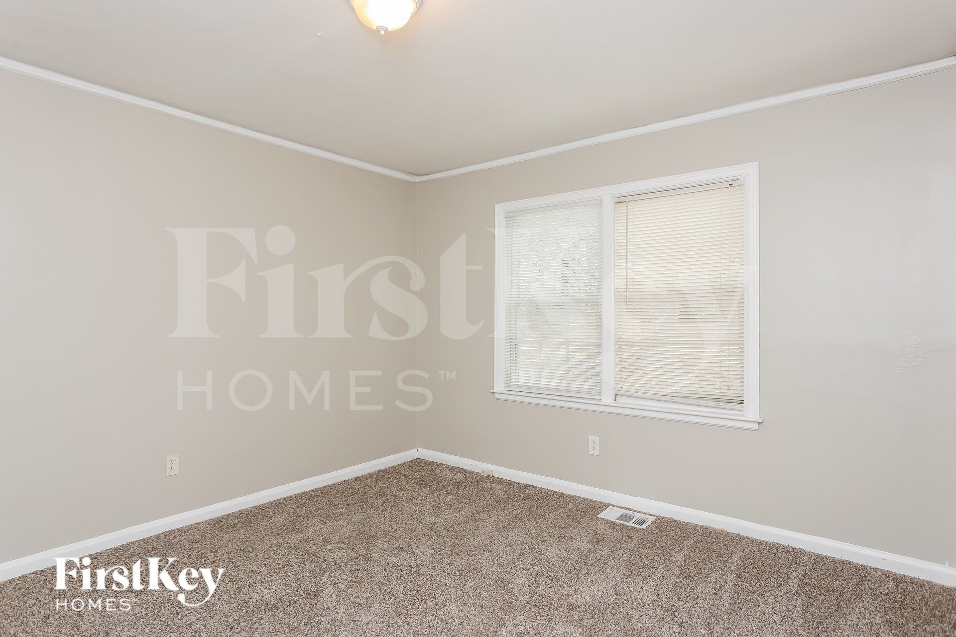 Building Photo - 1924 Shirley St SW