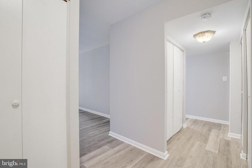 Building Photo - 3107 Buccaneer Ct