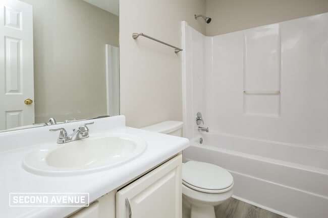 Building Photo - 1010 Brynn Dr