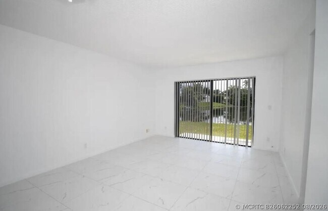 Building Photo - 11432 NW 45th St