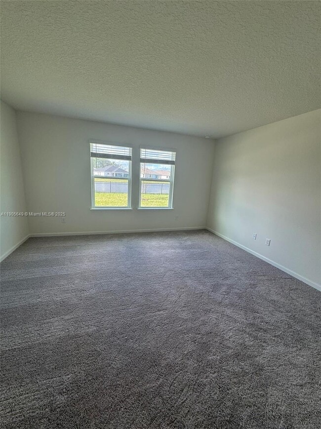 Building Photo - 55 Signet Cir