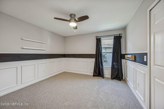 Building Photo - 3447 Heron Dr N