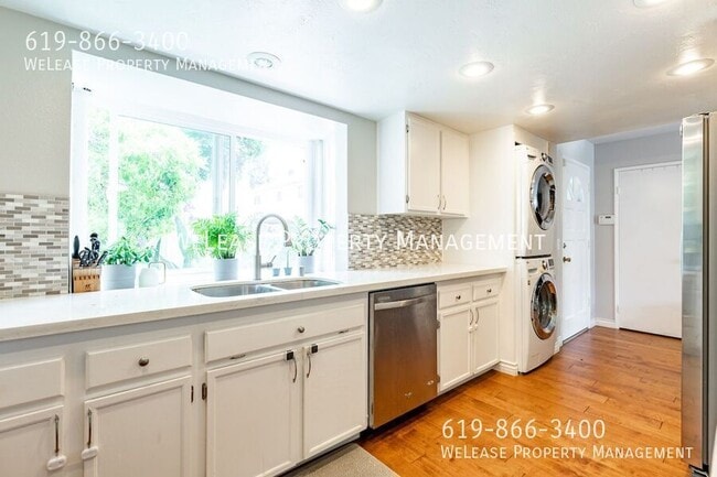 Building Photo - 2061 Haller St