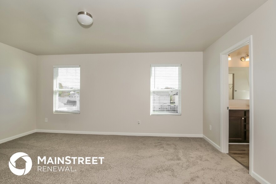 Building Photo - 1028 Bitting Hall Cir