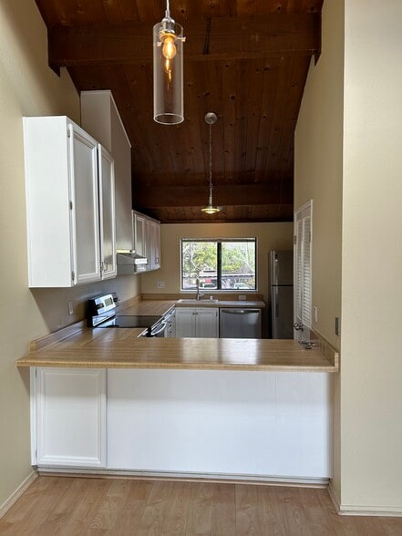 Building Photo - 122 Tree Frog Ln