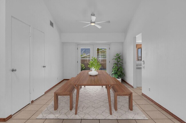 Building Photo - 53780 Avenida Diaz