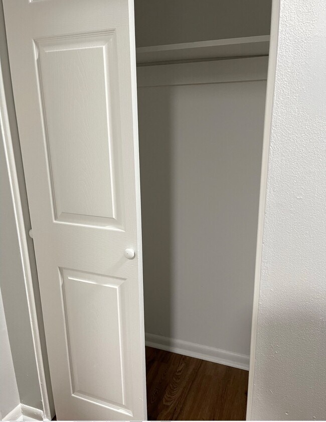 Building Photo - Main Street Milford Apartments LLC