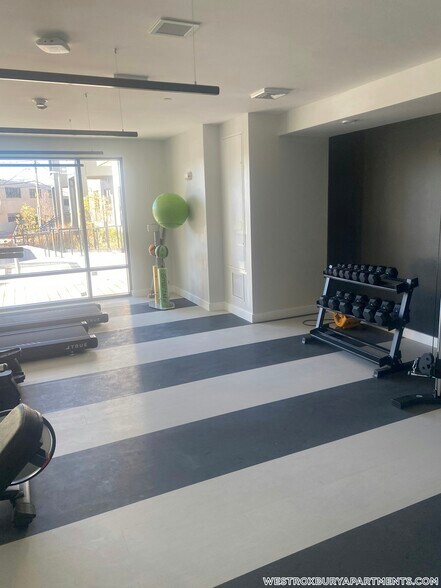 Building Photo - 199 Gardner St