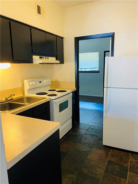 Building Photo - 3000 Guadalupe St