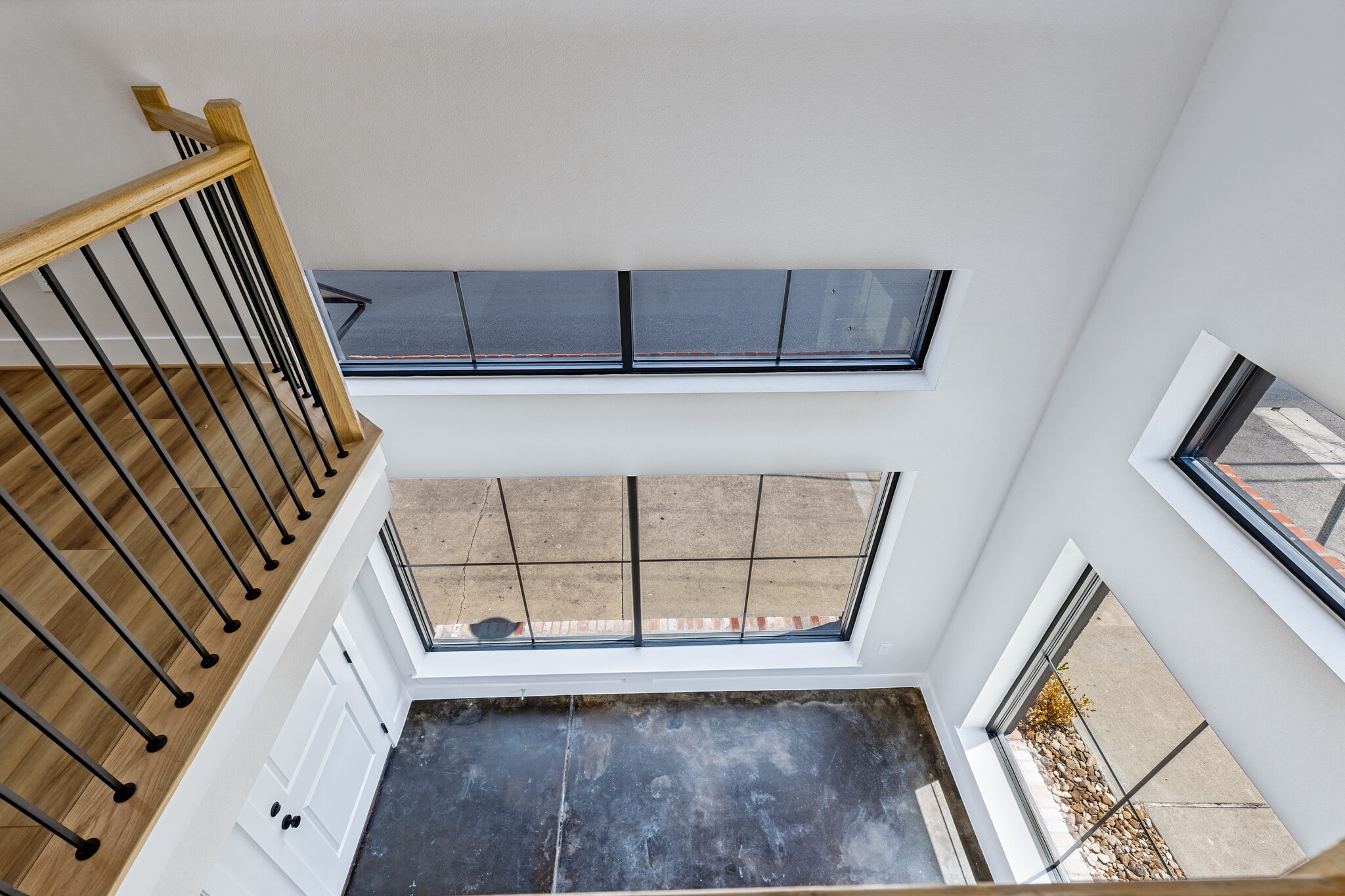 Building Photo - 501 N 67th St