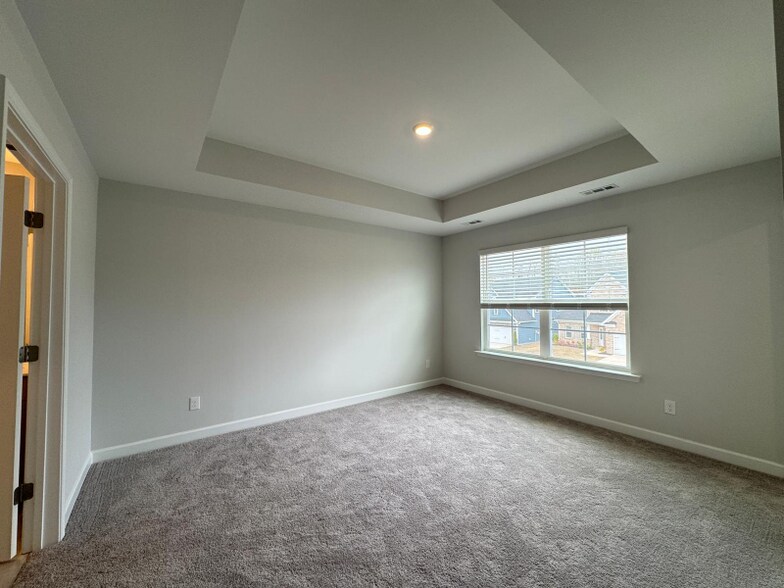 Building Photo - 127 Buckhorn Br Pk
