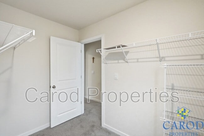 Building Photo - 231 Brinkley Dr