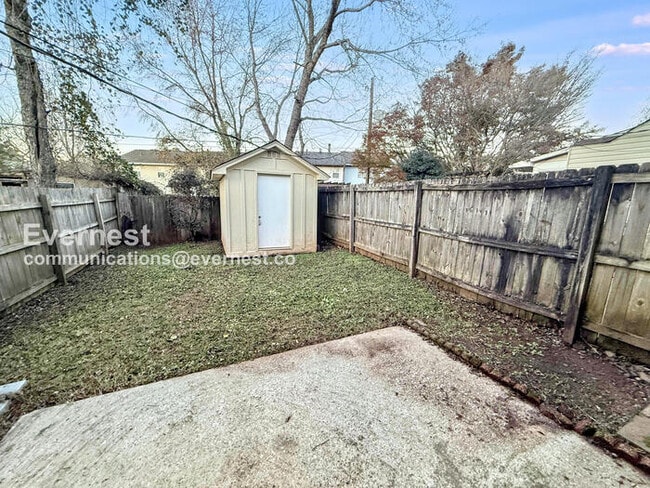 Building Photo - 5406 Notting Hill Rd