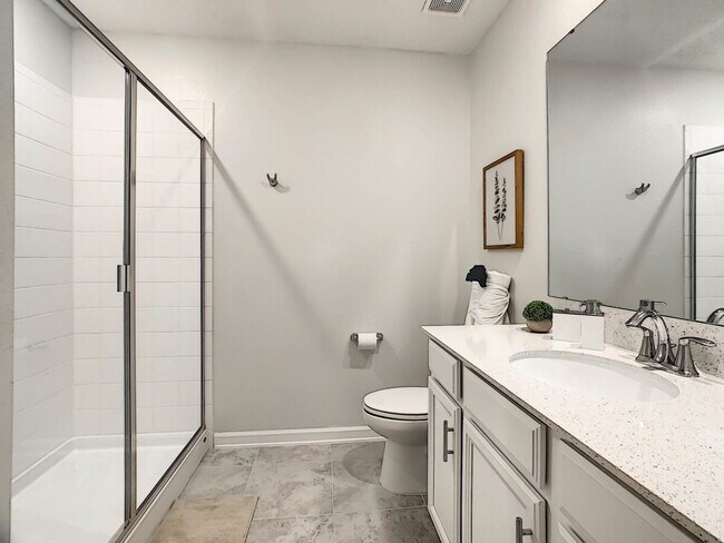 Building Photo - 1199 Drop Ln