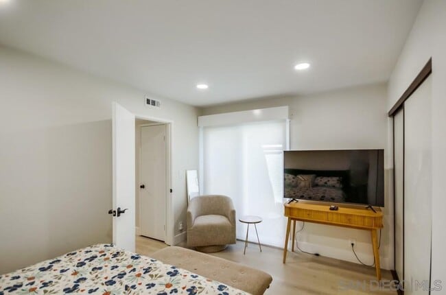 Building Photo - 6952 Camino Amero