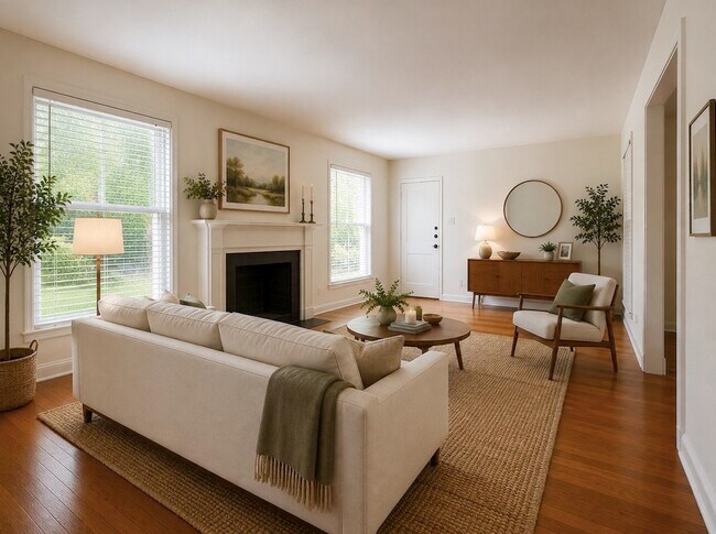 Building Photo - 2102 Milford St