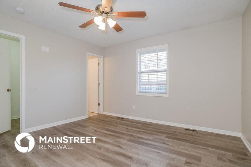 Building Photo - 1222 SW Windcrest Ct