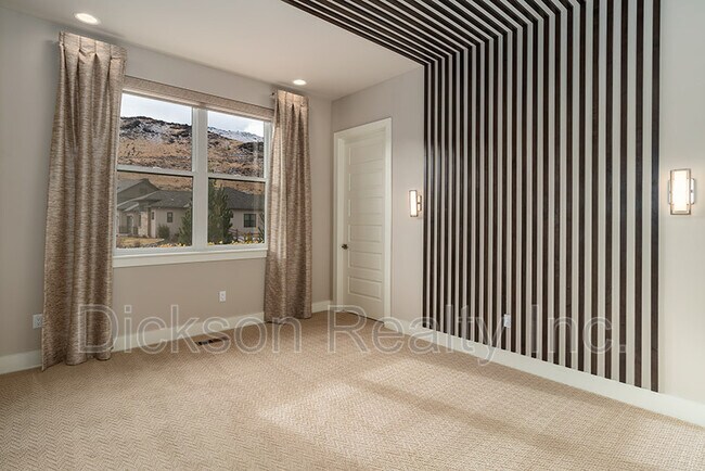 Building Photo - 4001 Whispering Pine Loop