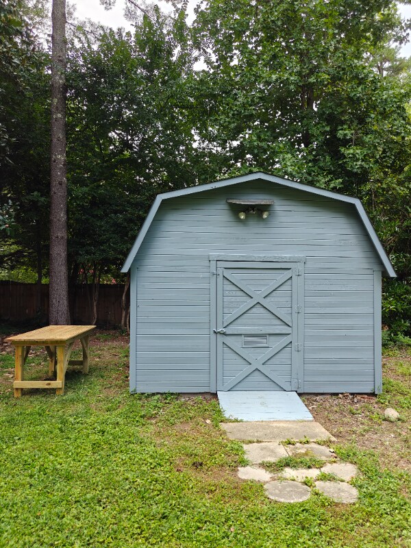 Building Photo - 120 Ferncliff Dr