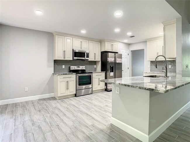 Building Photo - 6708 Yardley Way