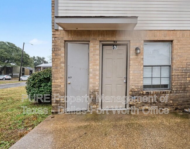 Building Photo - 8005 Rothington Rd