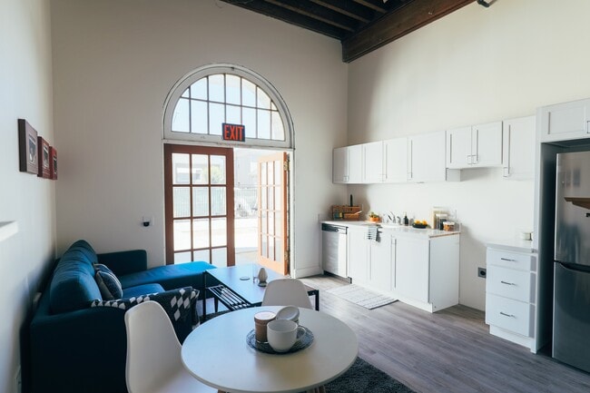 Floorplan - Rose on Bond