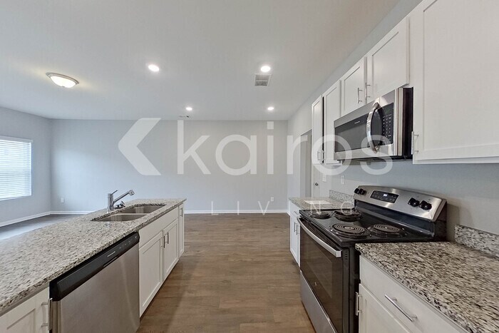 Building Photo - 151 Dudley Wy