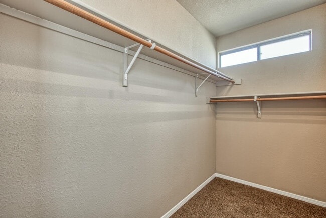 Building Photo - 11717 Lapstone Way