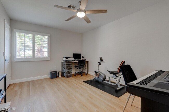 Building Photo - 3040 Hidden Treasure Dr