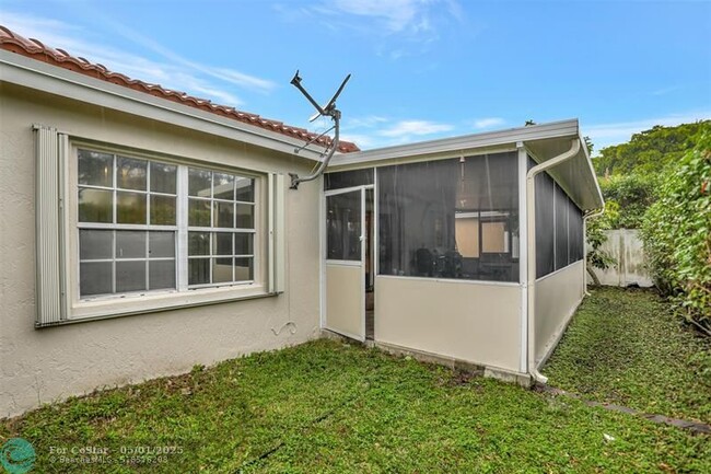Building Photo - 2421 NW 72nd Ave