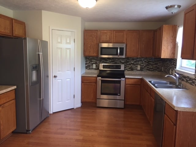 Building Photo - 6805 Governors Pointe Blvd