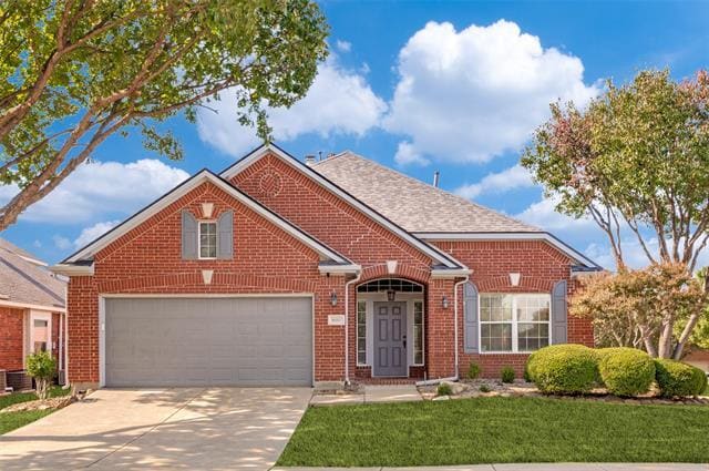 Building Photo - 8483 Davis Dr