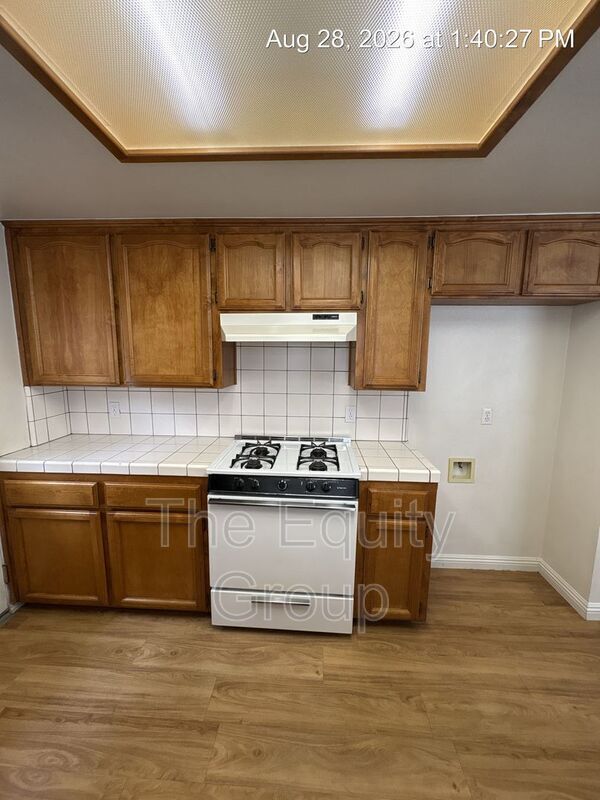 Building Photo - 2633 S Maselli St