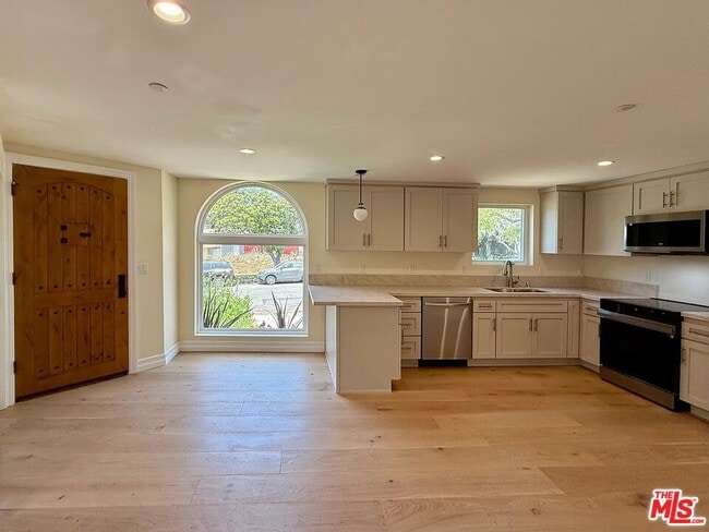 Building Photo - 2807 Dunleer Pl
