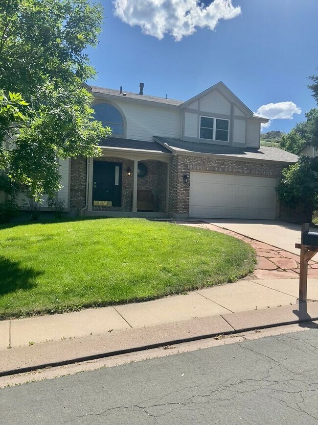 Building Photo - Rental