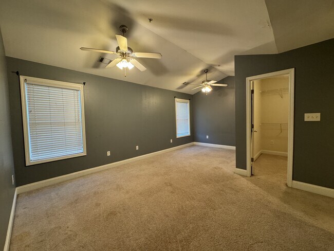 Building Photo - 409 Whitehall Rd