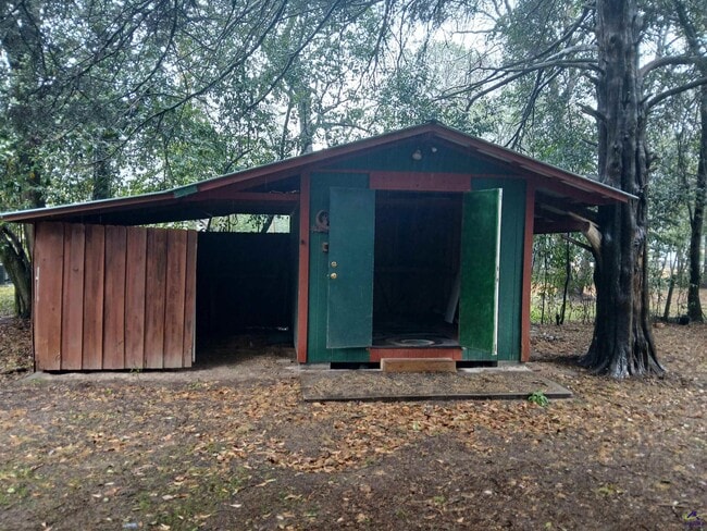 Building Photo - 122 Tinker Blvd