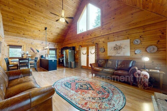 Building Photo - 2632 Camden Way