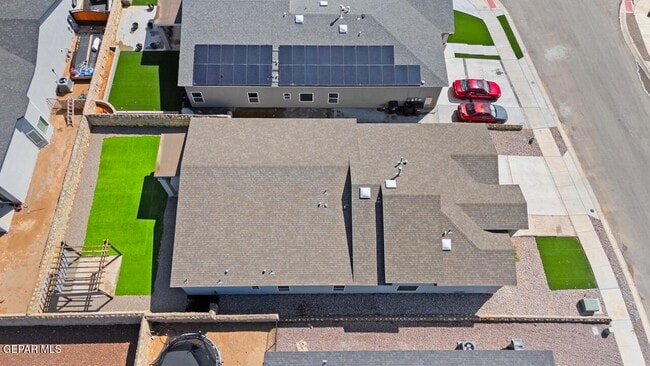 Building Photo - 13757 Villa Vista Ave