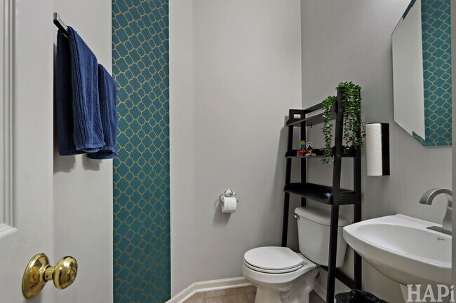 Building Photo - 750 Dillon Ct