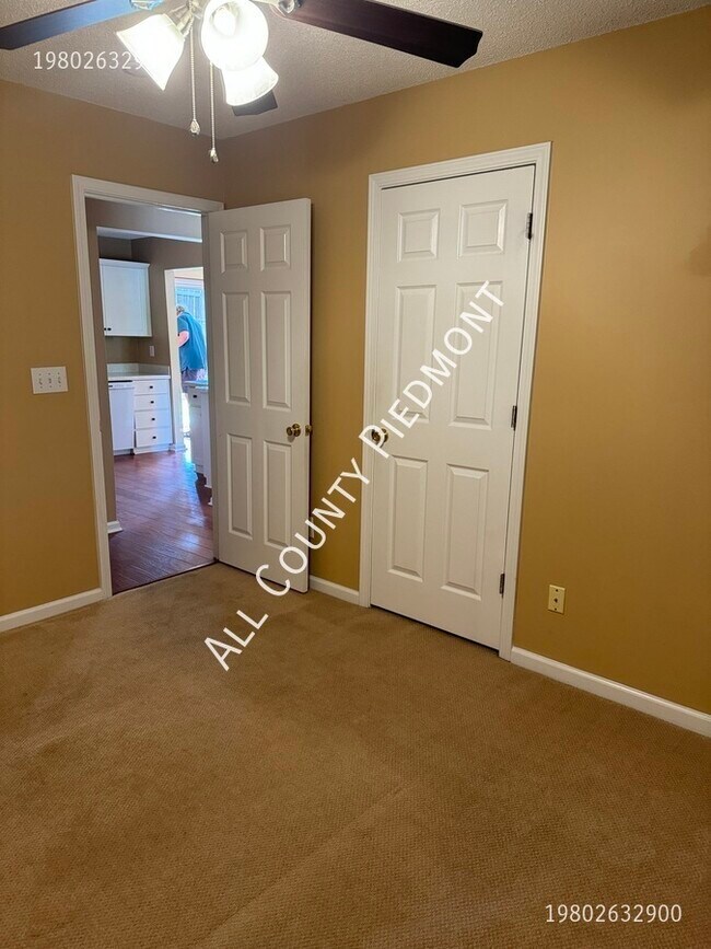 Building Photo - 14207 Greenstone Ct