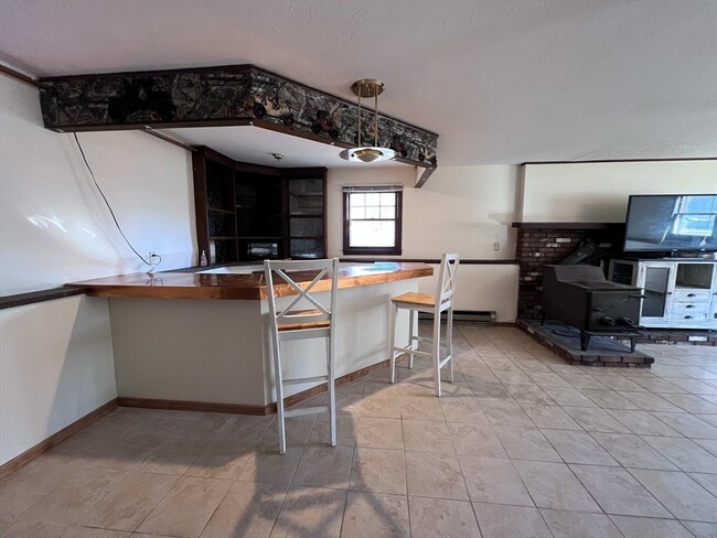 Building Photo - 23 Hospital Rd