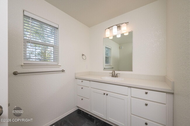 Building Photo - 4117 E Zircon Cir