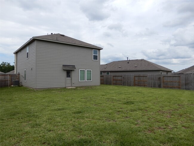 Building Photo - 21102 Trivento Dr