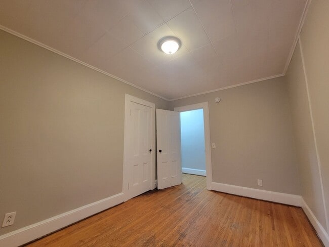 Building Photo - 442 Meigs-VR