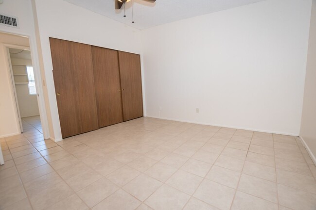 Building Photo - Updated and Charming 3 Bedroom, 2 Bath Hom...